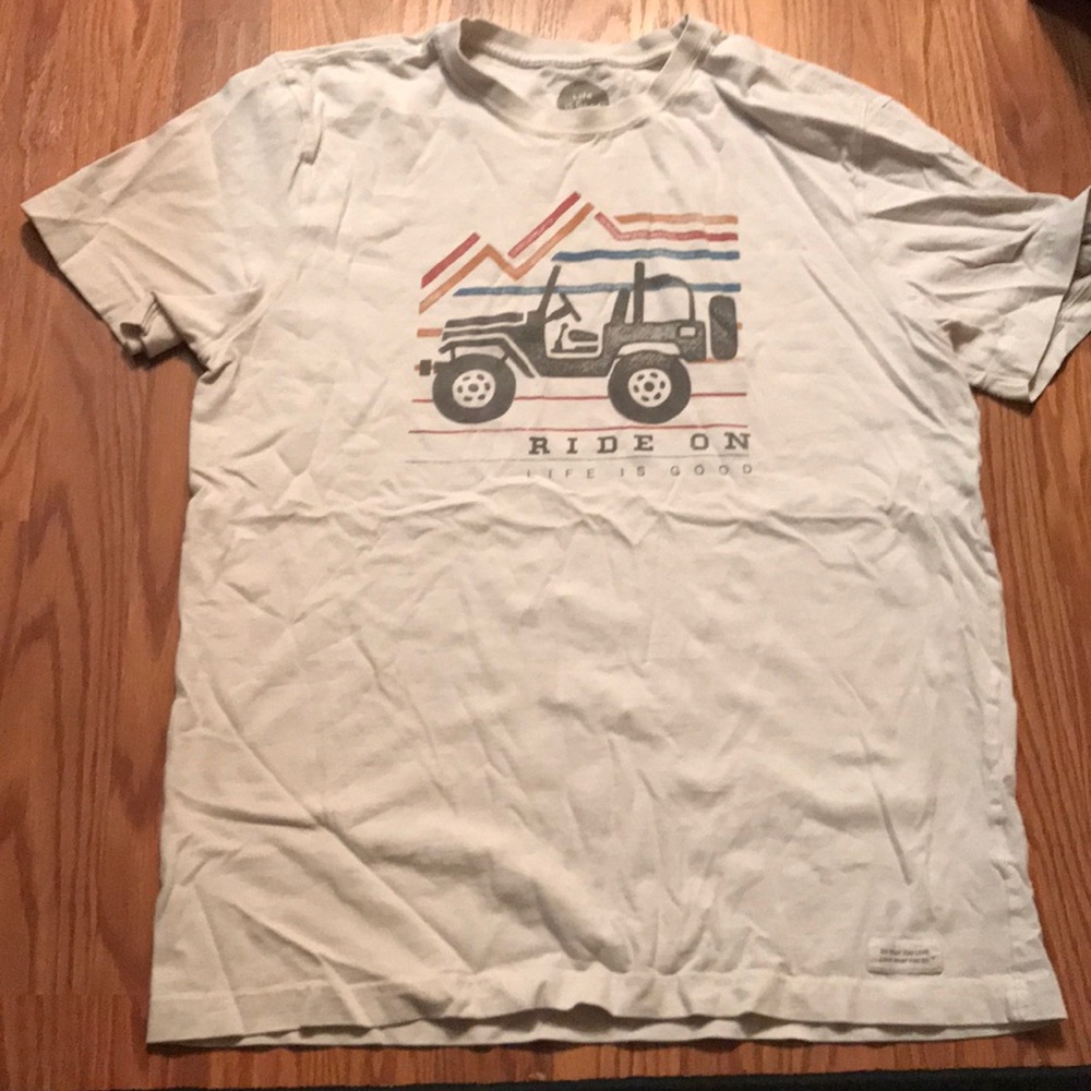 Life Is Good tee